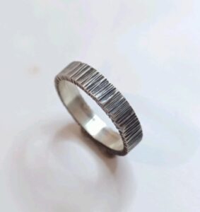 Bague argent martelé